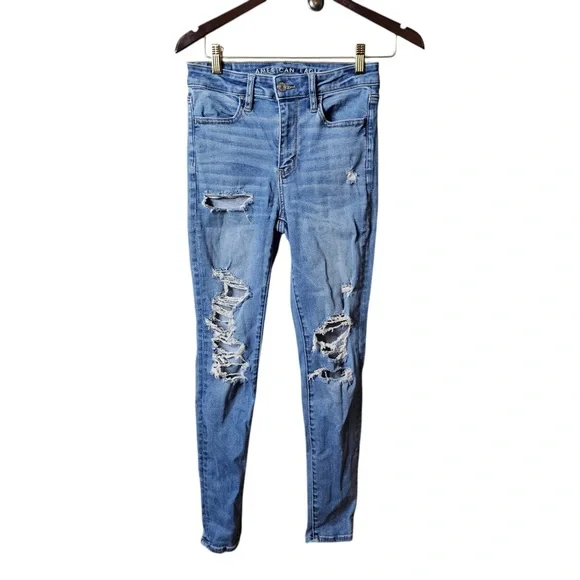 American Eagle Women's Distressed Skinny Fit Jeans - Perfected Light Blue Wash - Picture 2 of 7
